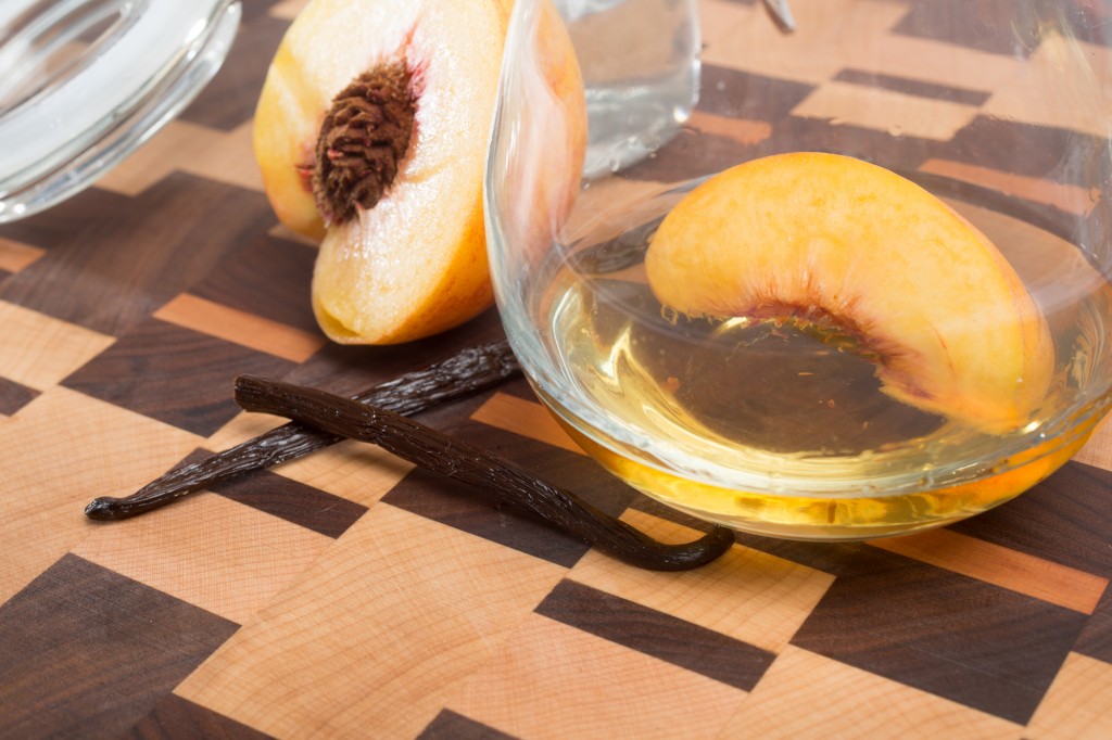 the impeachment cocktail recipe with vanilla bean infused whiskey and peach