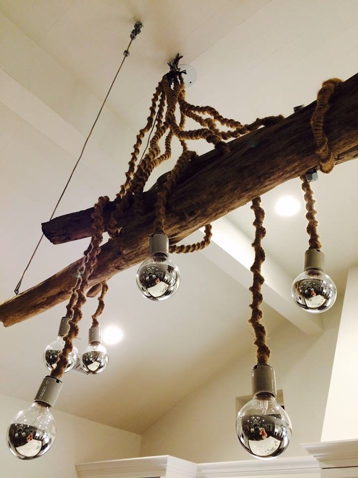 driftwood-chandelier-handcrafted-furniture-houston