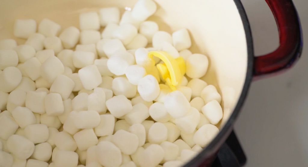 add butter to marshmallows _web