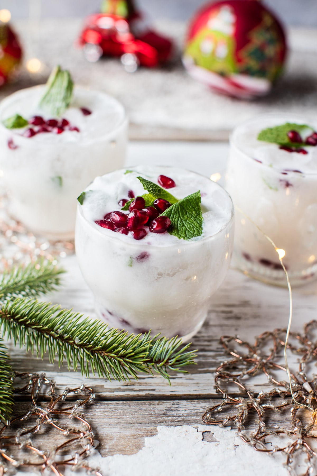 White-Christmas-Mojito-1 cocktail recipe