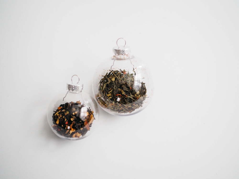 add-spices-to-the-ornaments-diy-pop-shop-america