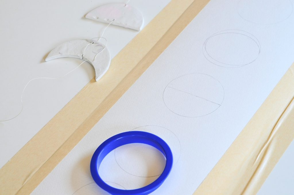 make-a-crescent-with-circle-stencil-moon-phase