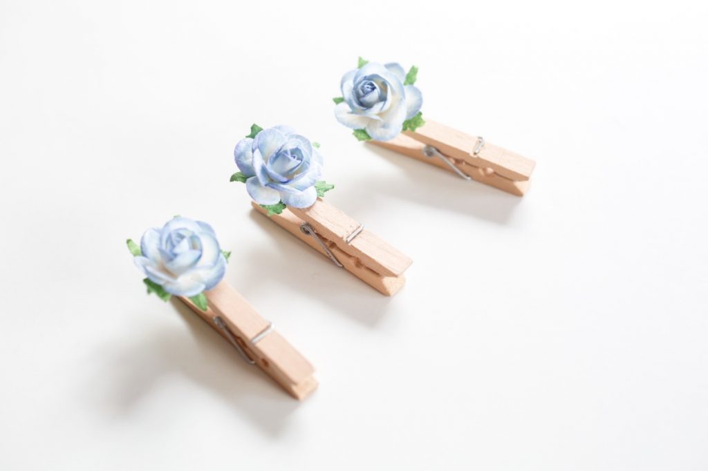 finished flower clothespins twist on simple design