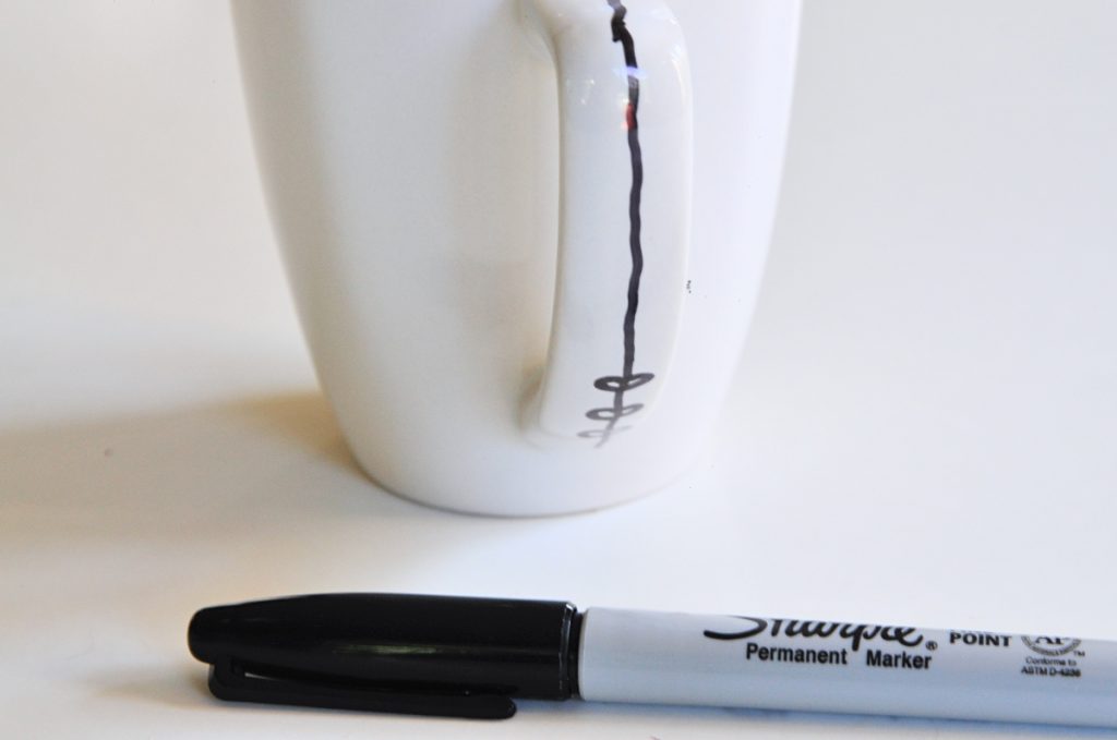free hand diy coffee mug tutorial with sharpies