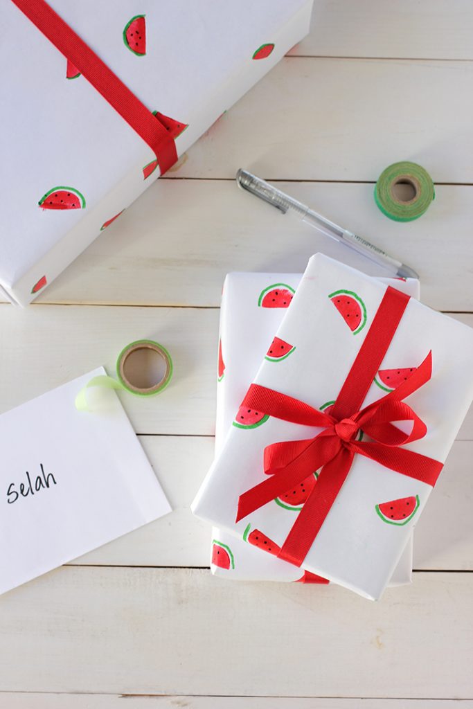 diy watermelon wrapping paper tutorial
