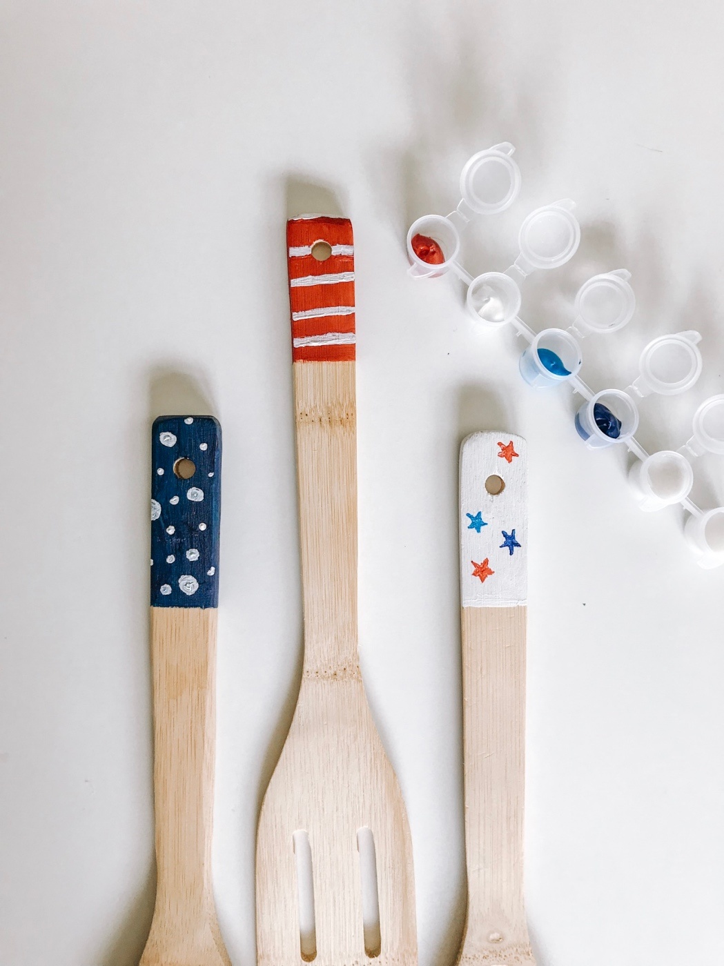 red white and blue acrylic painted kitchen spoons