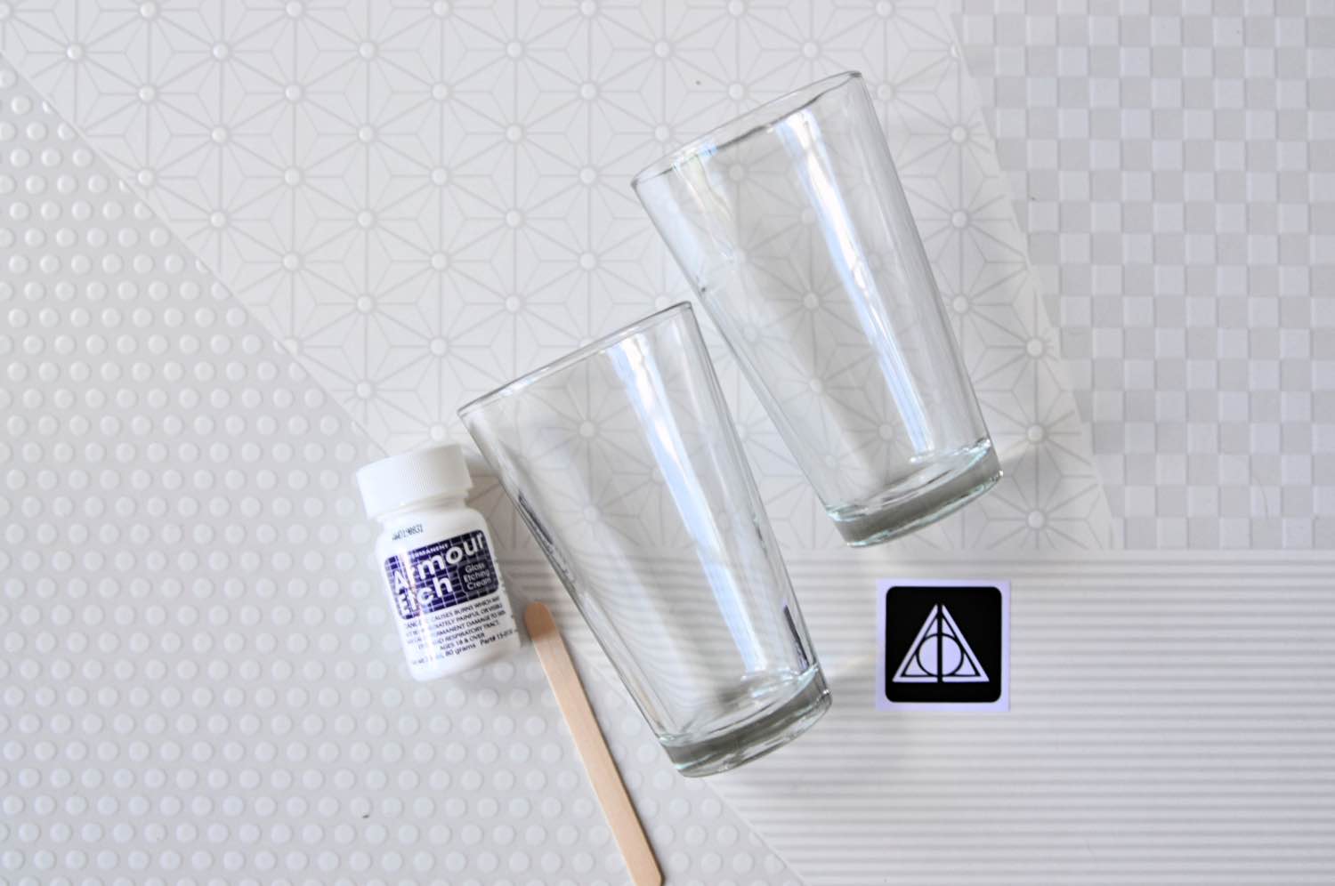 supplies to make deathly hallows glass etched pint glasses