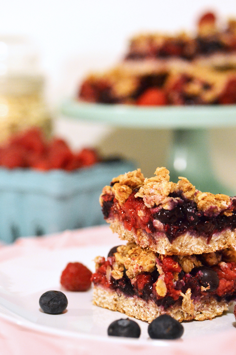 Mixed Berry Bars (Gluten Free & Vegan!)
