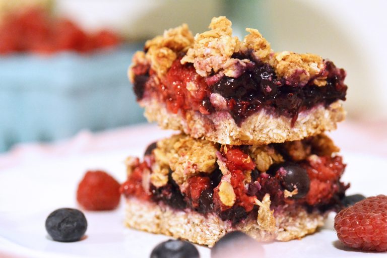 Mixed Berry Bars (Gluten Free & Vegan!)