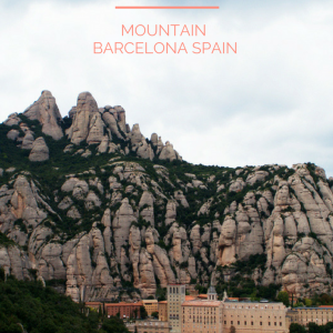 how to hike montserrat mountain barcelona spain