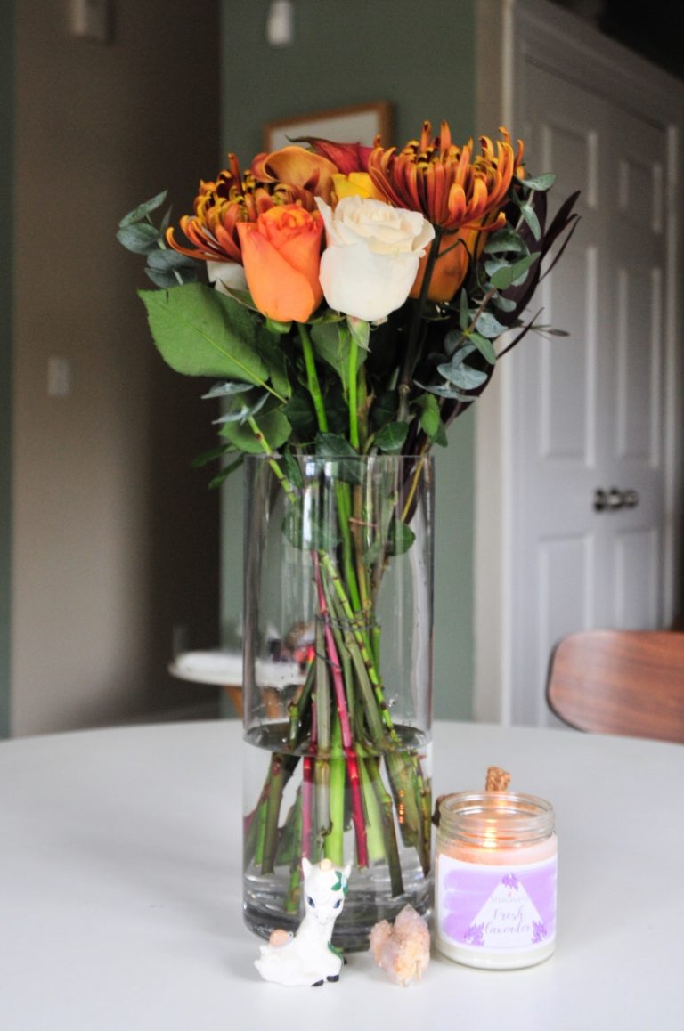 Enjoy Flowers Monthly Flower Subscription Box Reveal