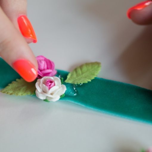 add-paper-flowers-diy-corsage-teen-craft-square