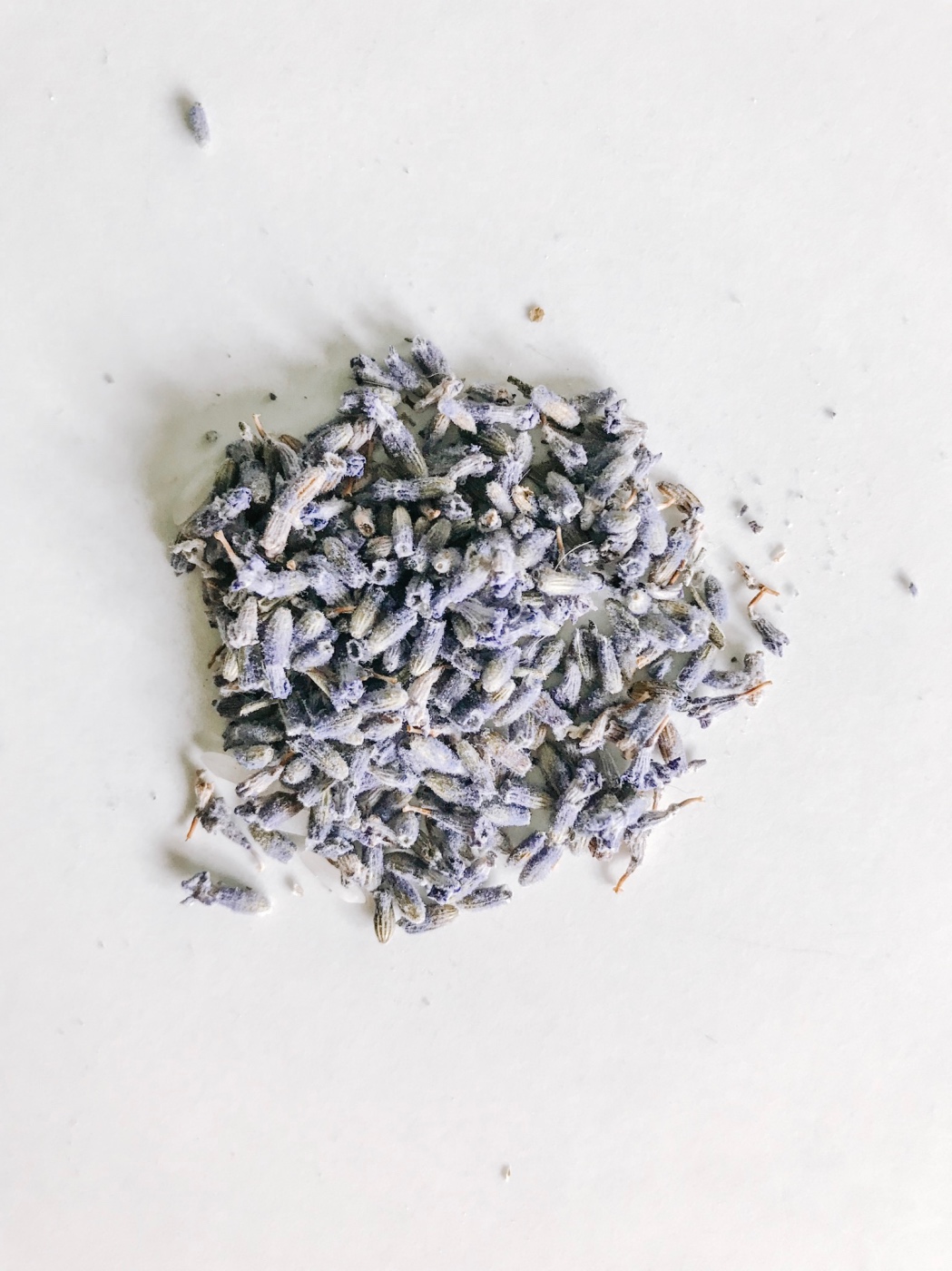 dried lavender to add to a diy drawer sachet pop shop america