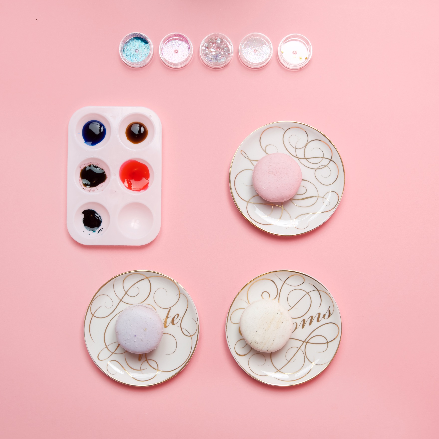 food dye with water macaron painting