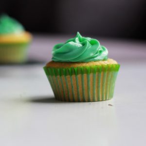 detail-of-green-cupcakes-buttermilk-cupcakes-square