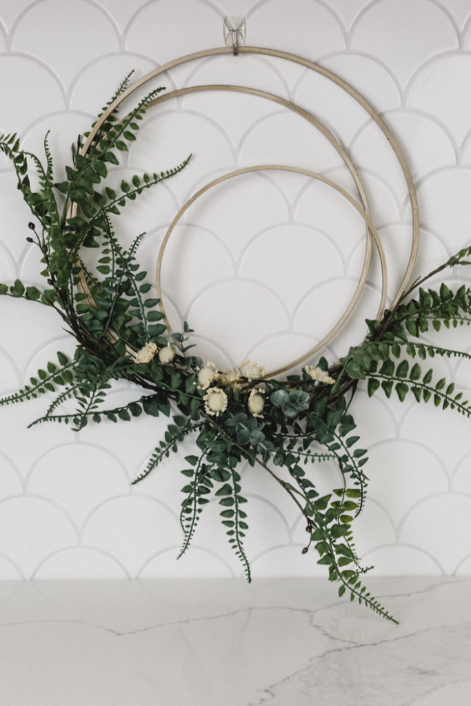 modern-autumn-wreath-embroidery hoop