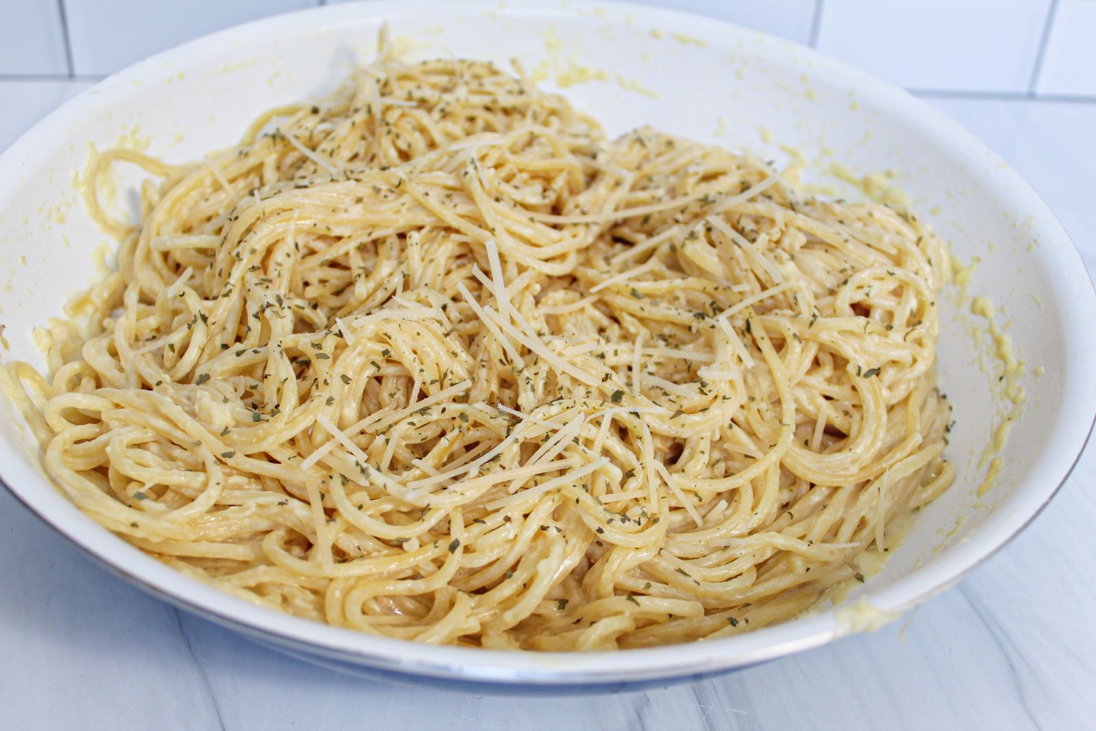 finished lemon garlic parmesan pasta in skillet 1