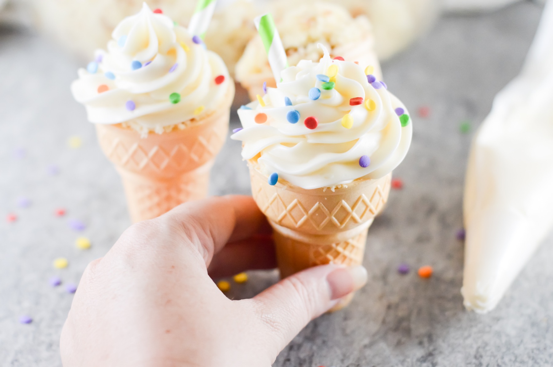 https://popshopamerica.com/wp-content/uploads/2021/06/how-to-make-ice-cream-cone-cupcakes-with-rainbow-sprinkles.jpg