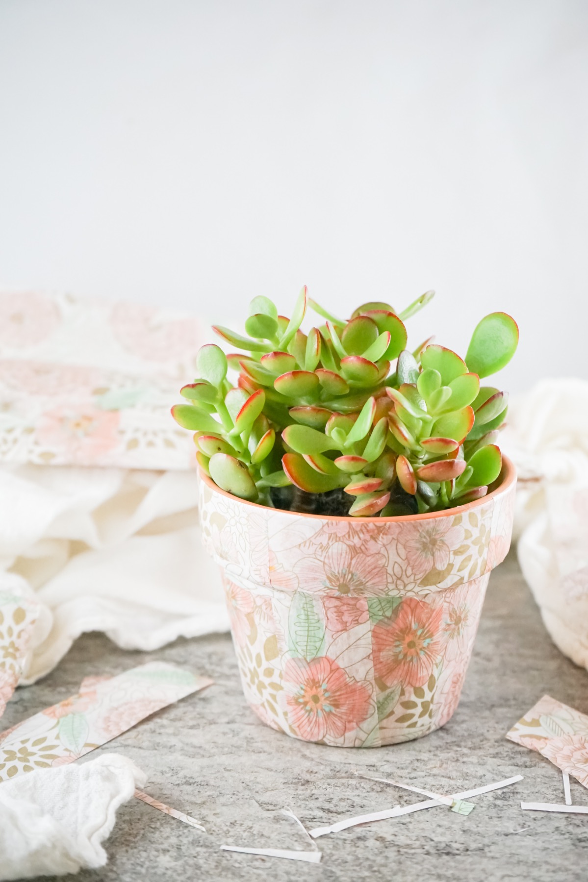 how to decoupage with mod podge terra cotta planter
