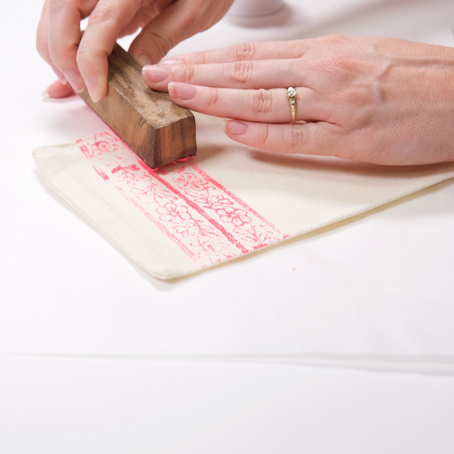 wood block printed coin purse diy tutorial