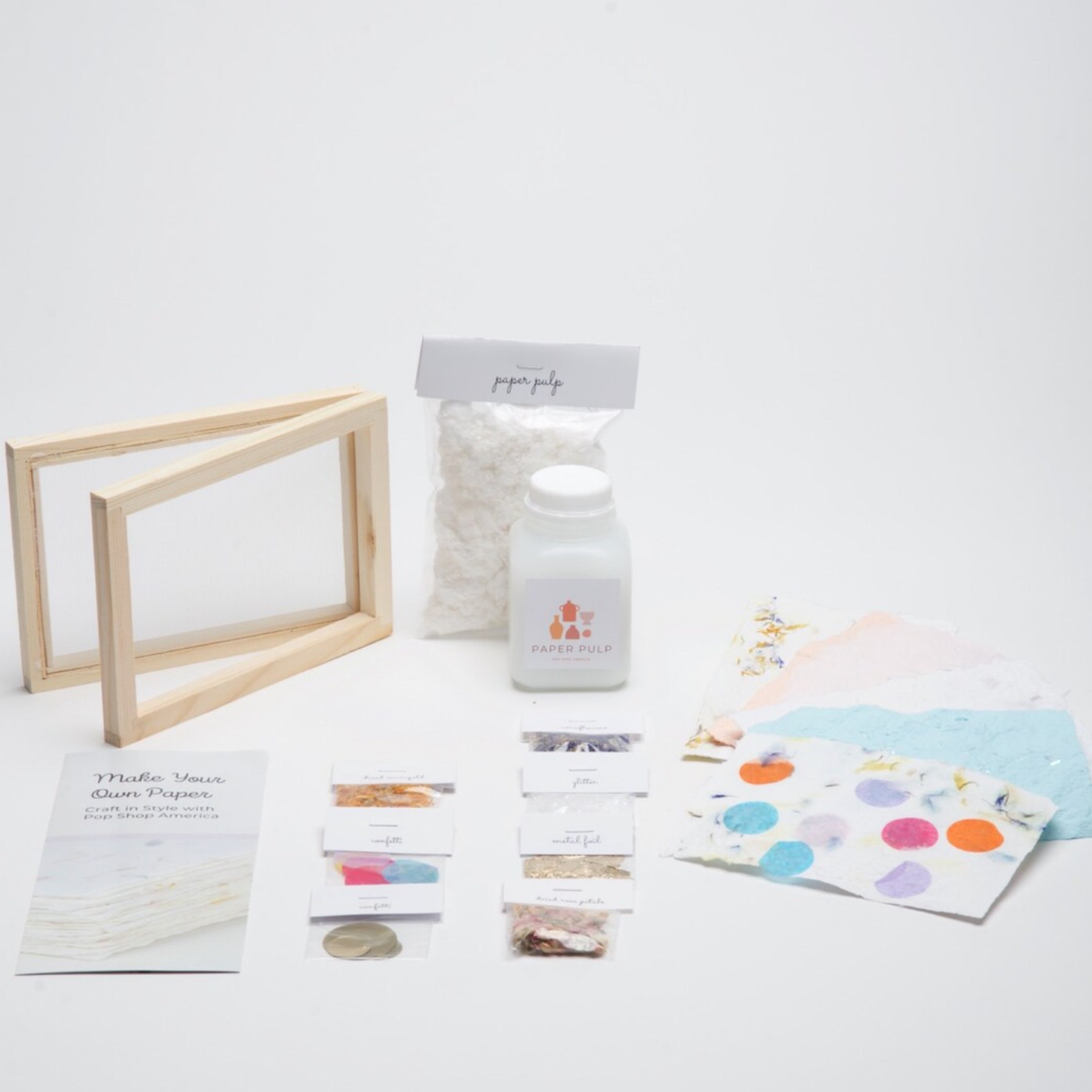 The Deluxe Card and Gift Tag Paper Making Kit — Wooden Deckle Papermaking  Kits And Supplie