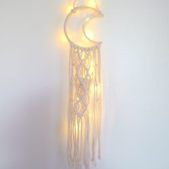 finished macrame moon wall hanging tutorial