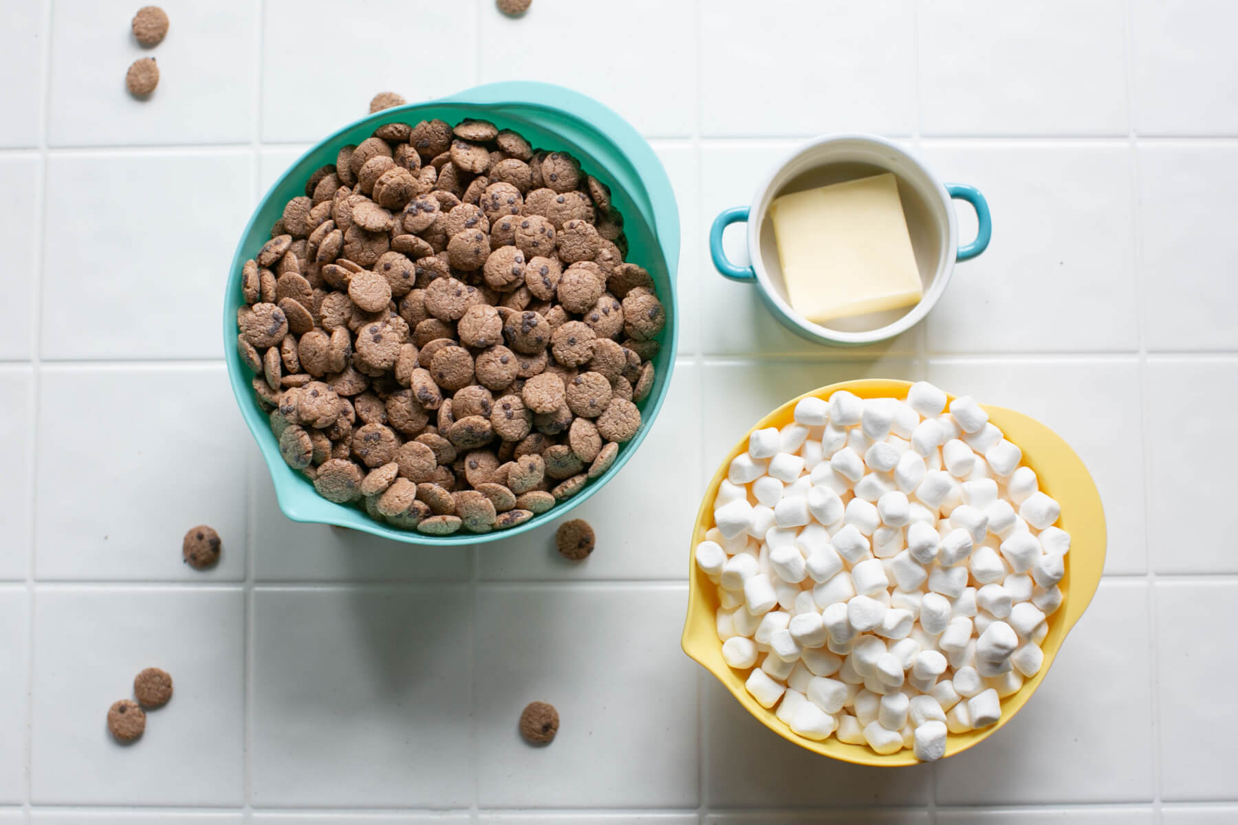 ingredients to make cookie crisp marshmallow treats