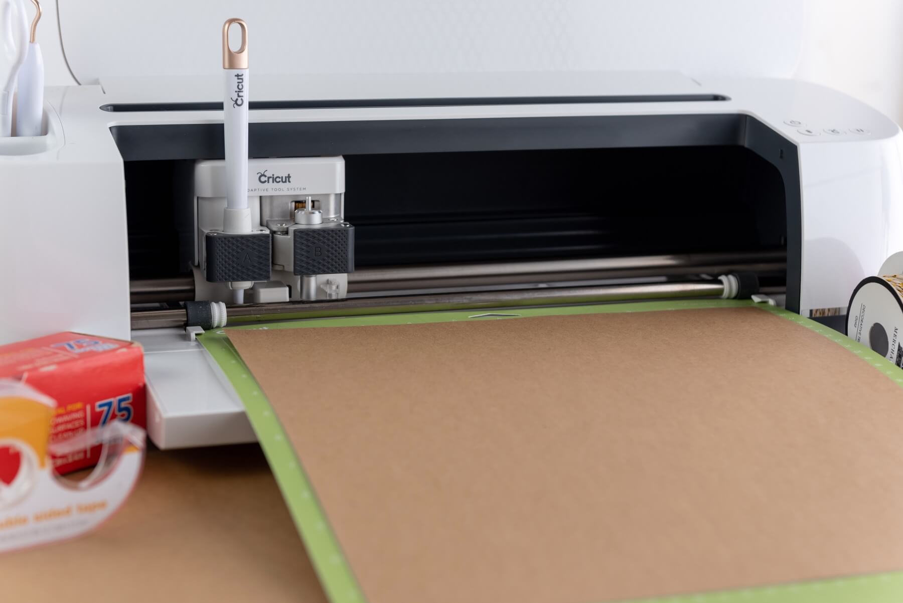 load the cricut with the cutting tool diy pie slice box