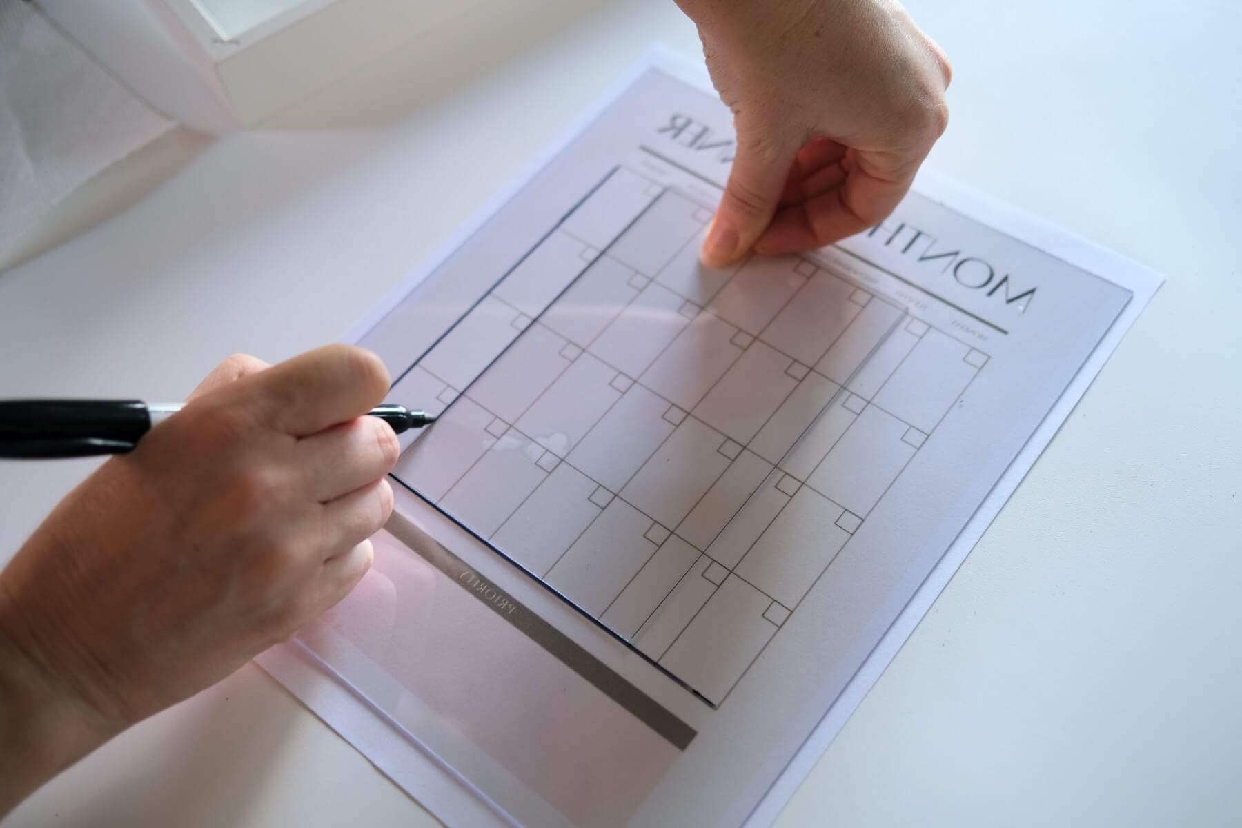 how to make a framed monthly calendar