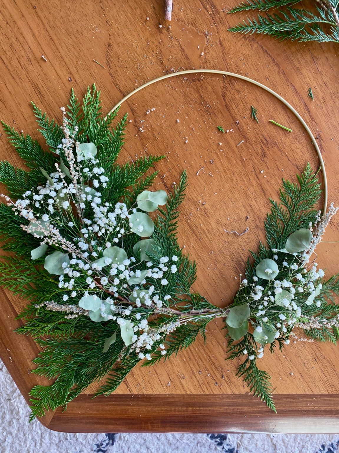 How to Make a Cedar & Flower Christmas Wreath