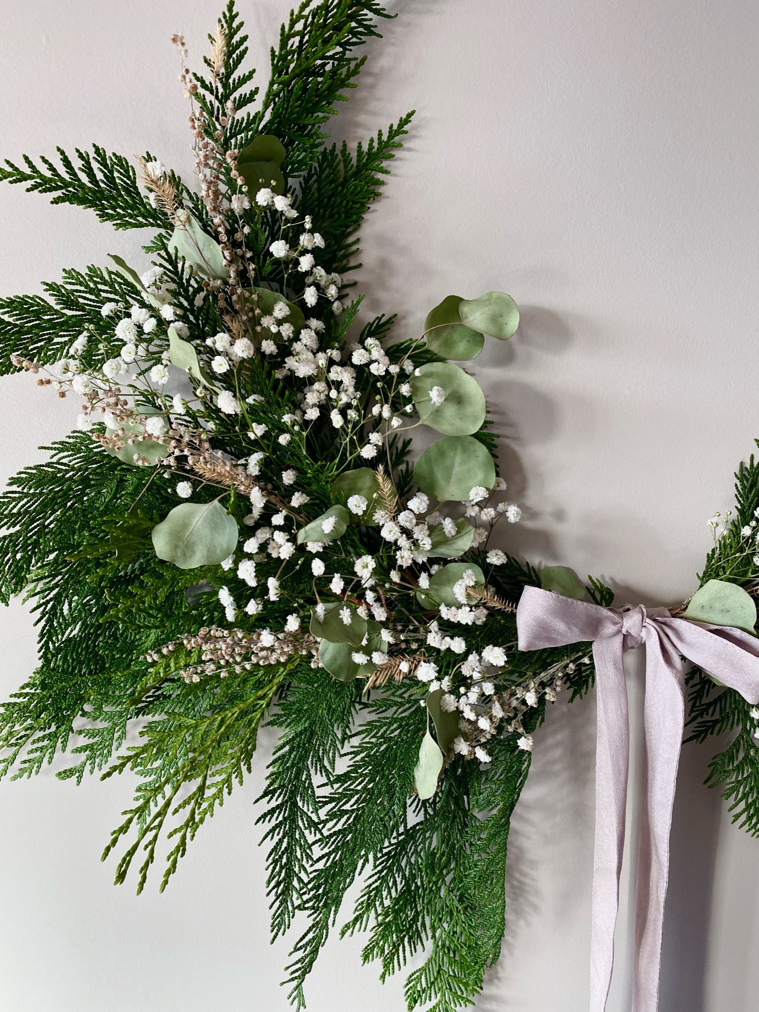 Modern Cedar and Dried Flower Holiday Wreath DIY