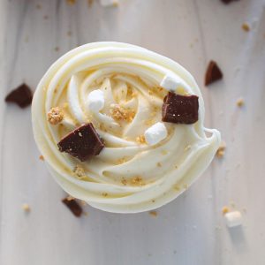 s'mores cupcake with marshmallow buttercream