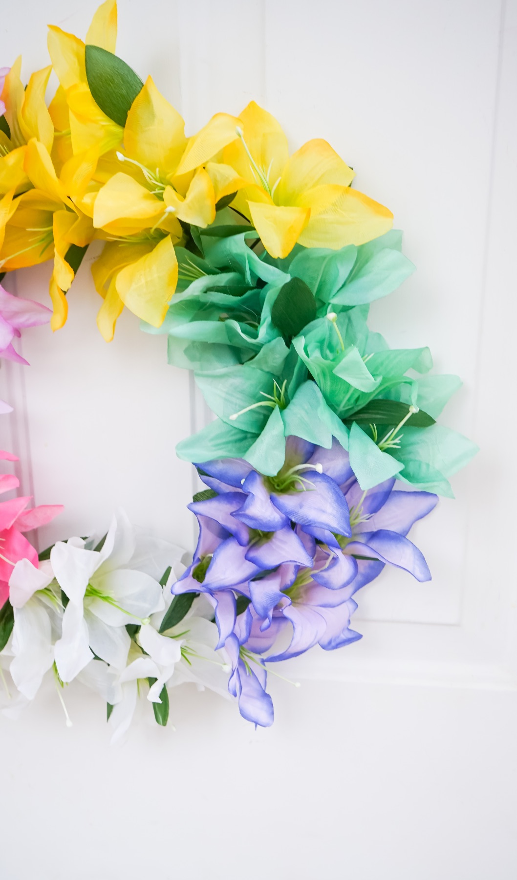 diy spring door wreath with lily flowers