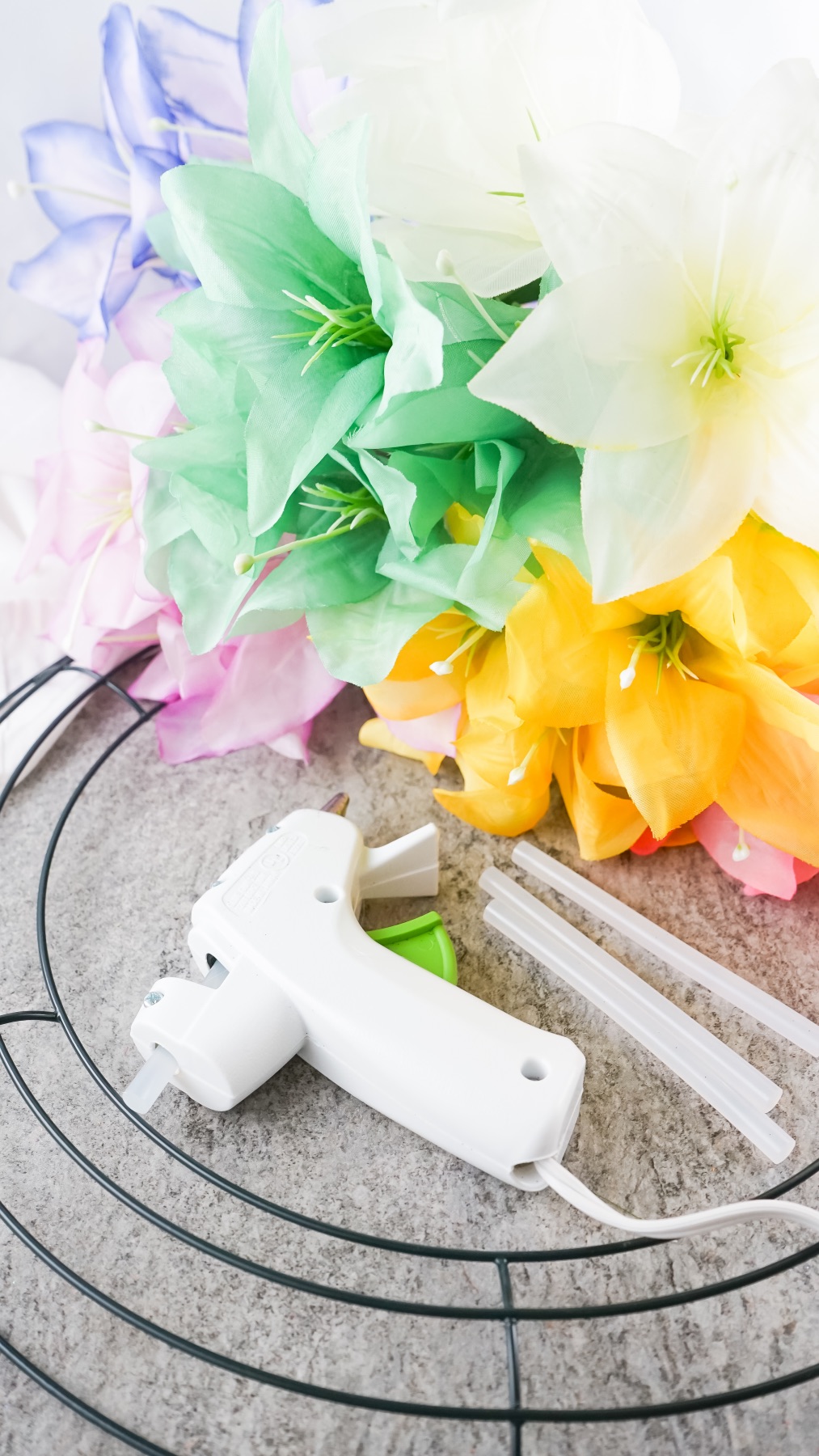 supplies to make a spring lily wreath