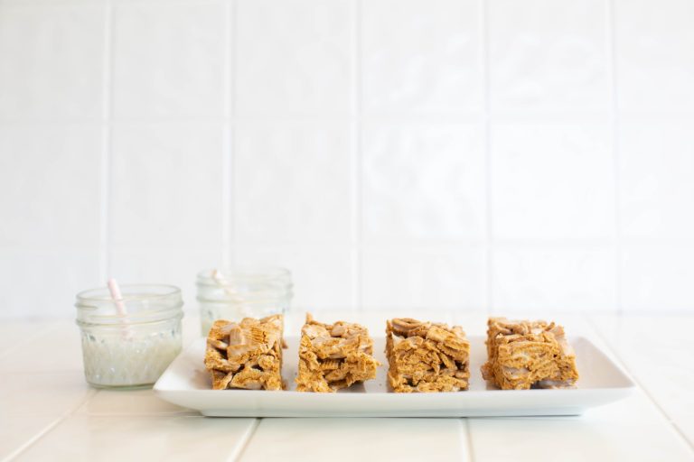 Golden Grahams Marshmallow Treats Recipe