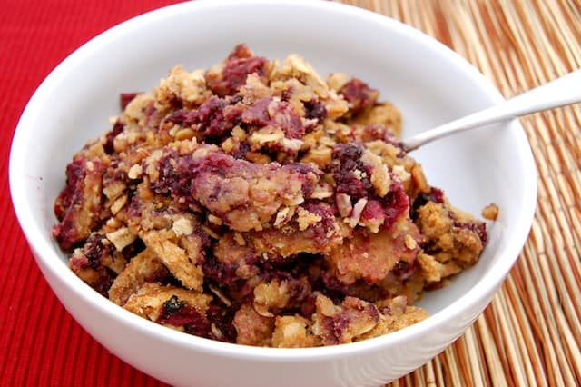 triple-berry-crisp-recipe