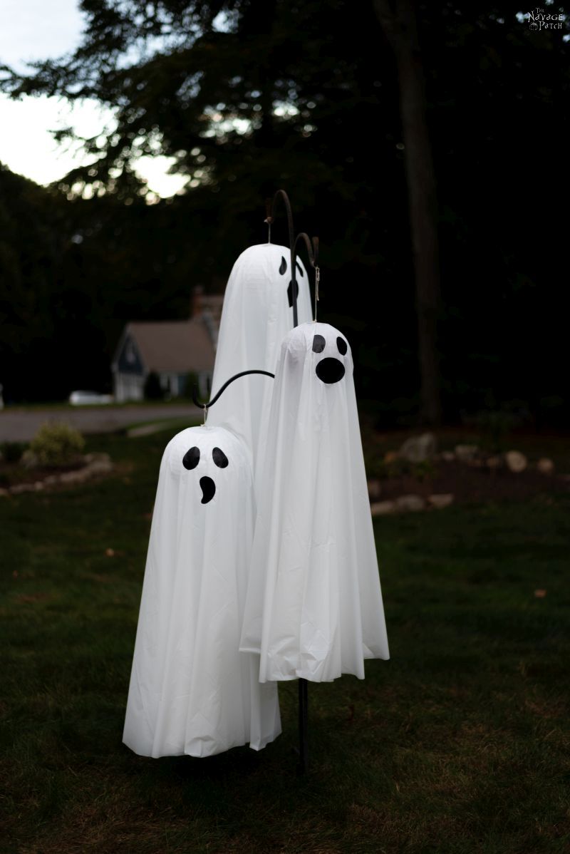 Easy Lighted Hanging Ghosts Outdoor DIY Decor