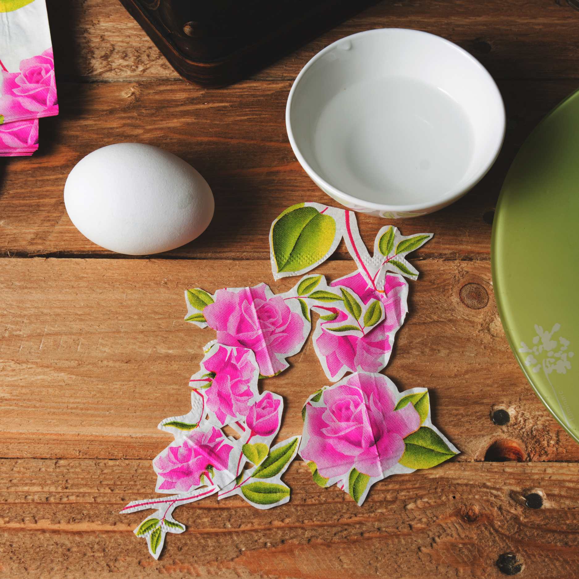 decoupage candles cut napkins diy